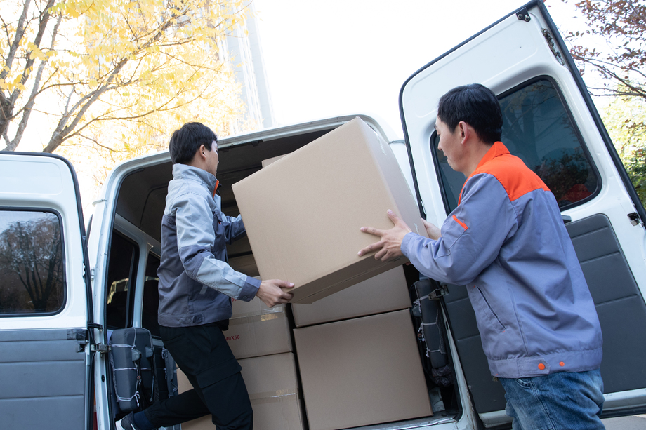 現(xiàn)代物流中的人員搬運(yùn)與倉儲服務(wù) 效率與安全的雙重保障